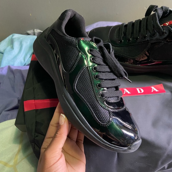 Too big , only worn once for 3 hours - Picture 3 of 7